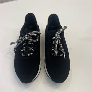 Hermes Women's Sneakers in Black and White